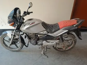 Honda 2012 Silver