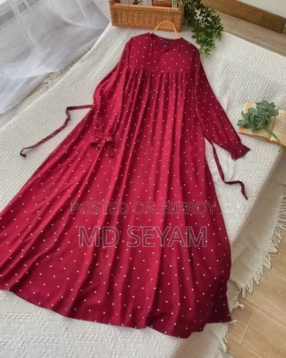 One-Piece Gown
Fabric:
VIP China