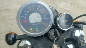 Royal Enfield Bullet 350 2025 Black