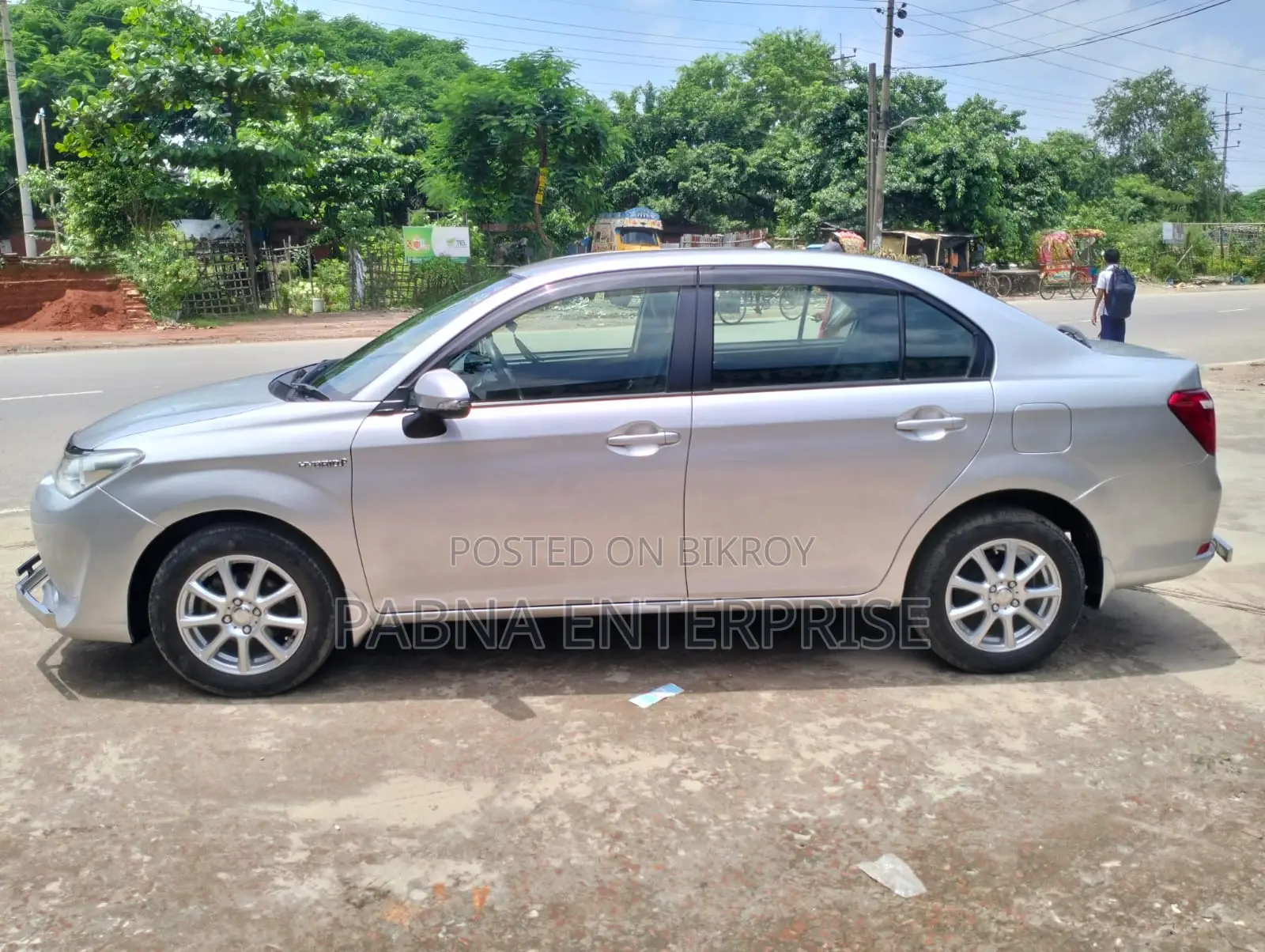 Toyota Axio 2015 Silver