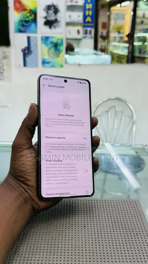 ওয়ানপ্লাস ১৩আর ২৫৬ জিবি ব্ল্যাক