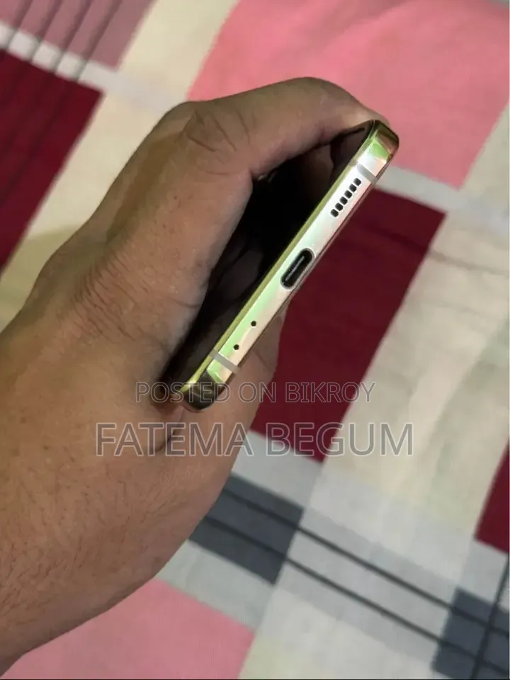 স্যামসাং গ্যালাক্সি জেড ফ্লিপ৩ ৫জি ২৫৬ জিবি