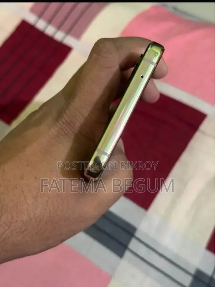 স্যামসাং গ্যালাক্সি জেড ফ্লিপ৩ ৫জি ২৫৬ জিবি