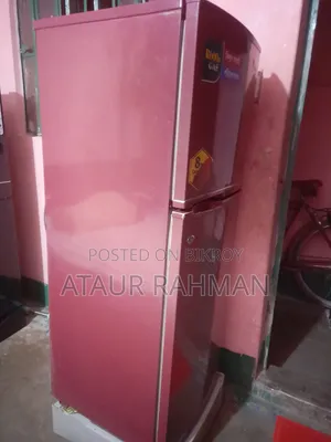 ফ্রস্ট ফ্রিজ ১৮০ লিটার