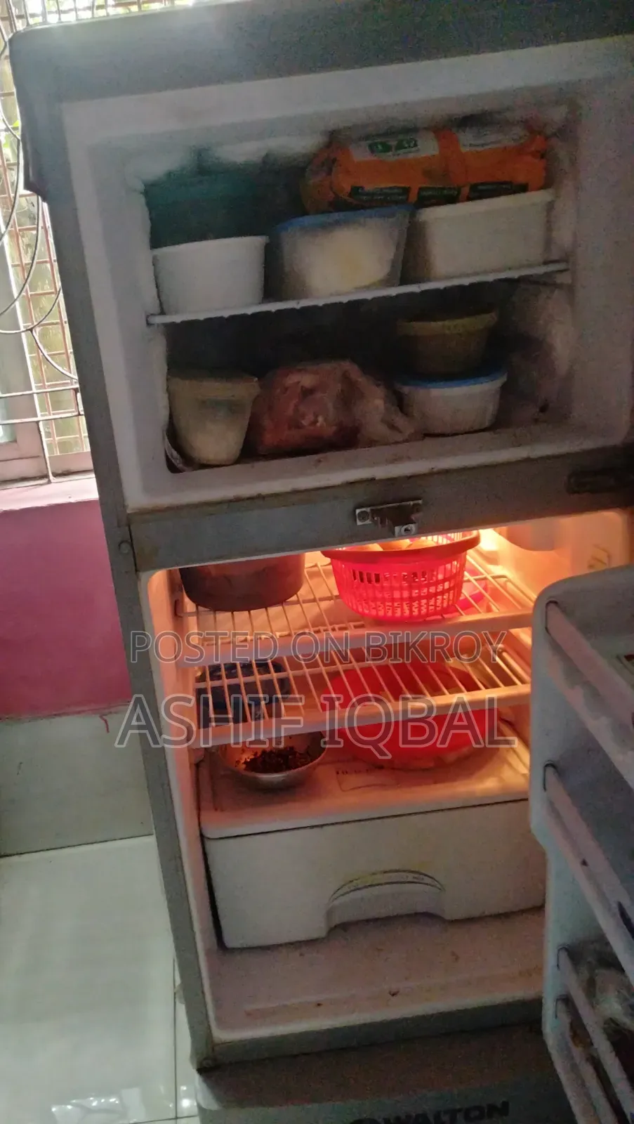 ব্যবহৃত ওয়ালটন রেফ্রিজারেটর ৮.৫ সিএফটি