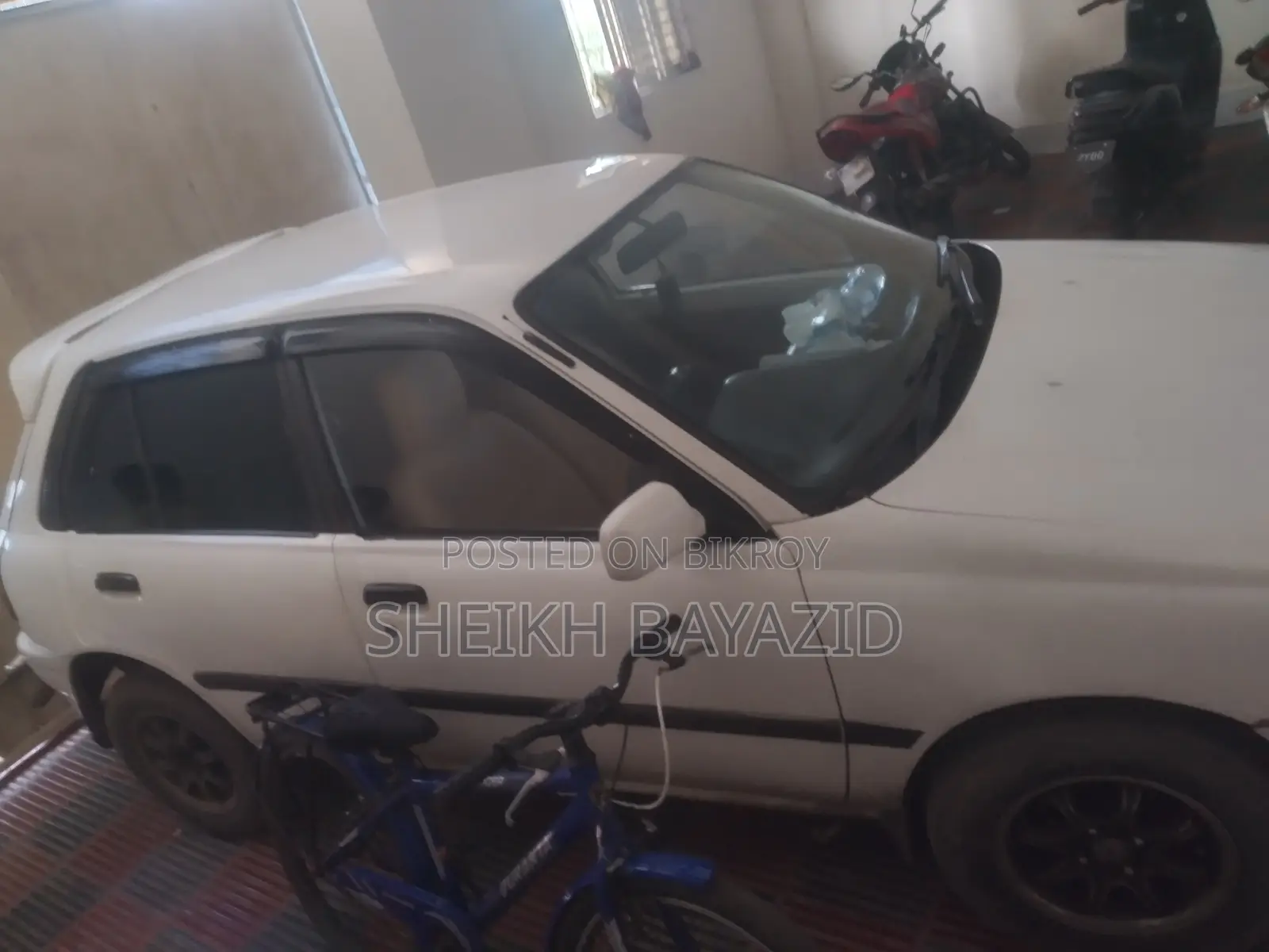 Toyota Starlet 1996 White