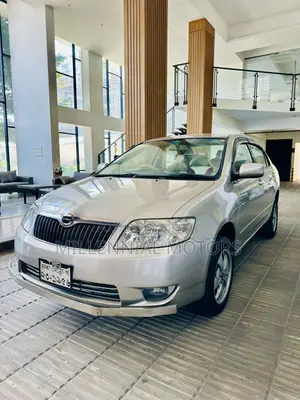 Toyota Corolla Sedan 2005 Silver