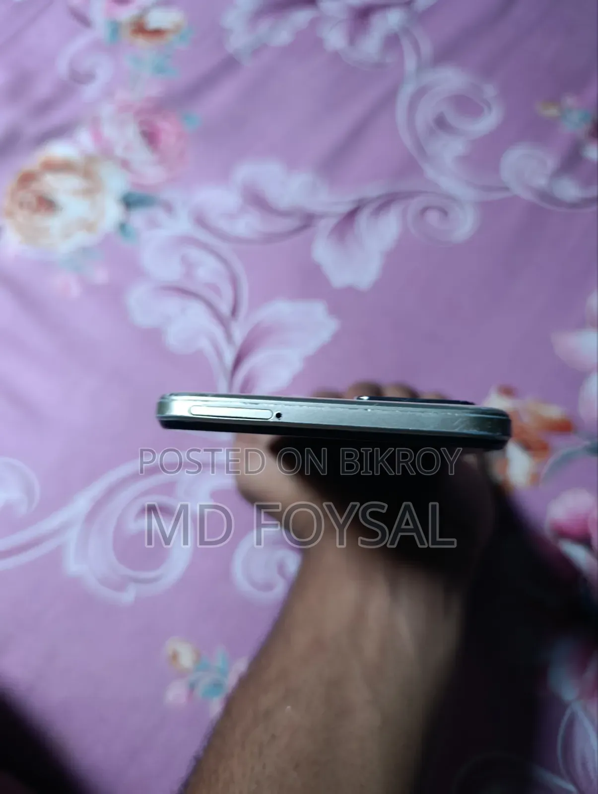 ভিভো ১২৮ জিবি