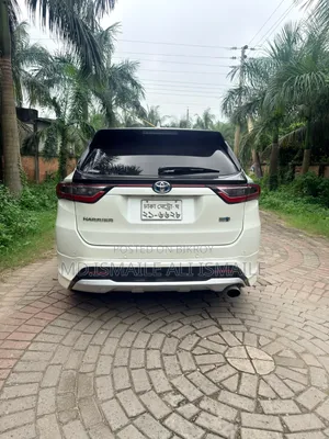 Toyota Harrier 2018 Pearl