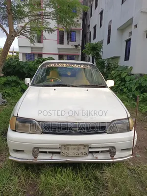 টয়োটা স্টারলেট ১৯৯৭ সাদা