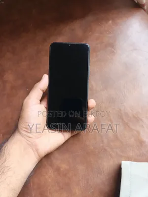 Vivo Y33s 128 GB Black