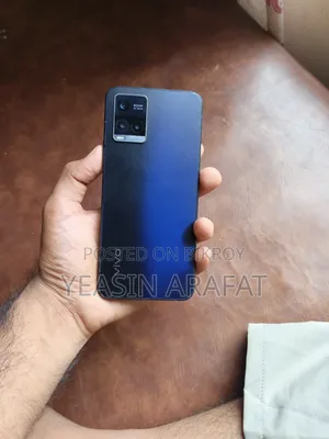 Vivo Y33s 128 GB Black