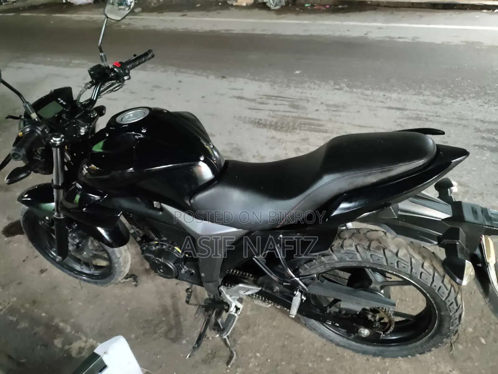 Yamaha 2023 Black