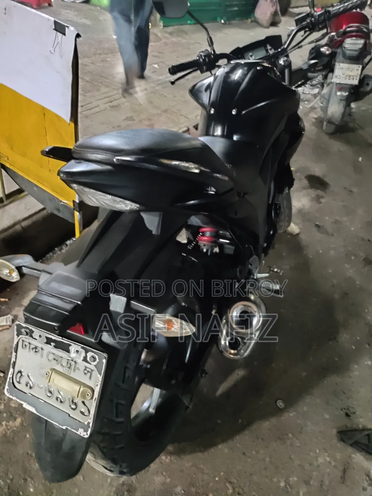 Yamaha 2023 Black