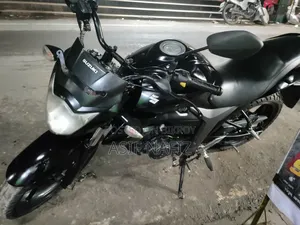 Yamaha 2023 Black