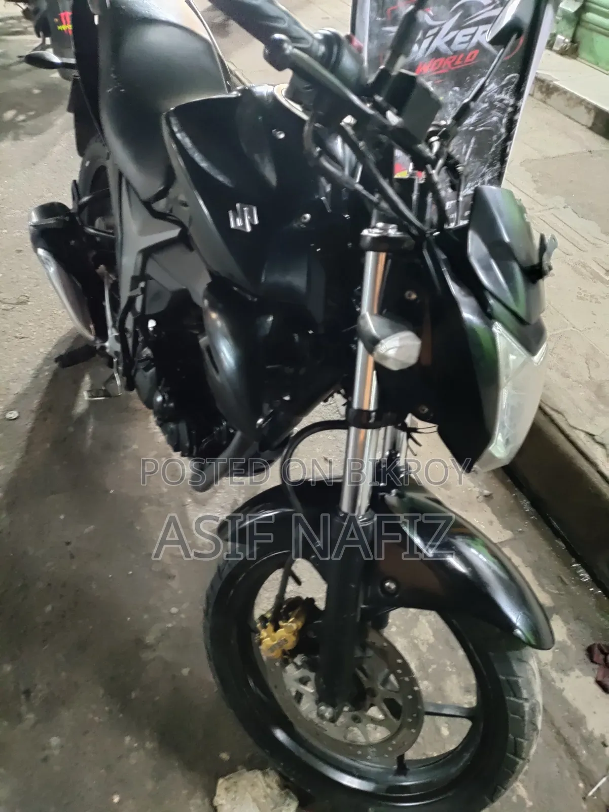 Yamaha 2023 Black