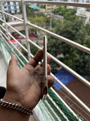 Apple iPhone XS 64 GB Gold