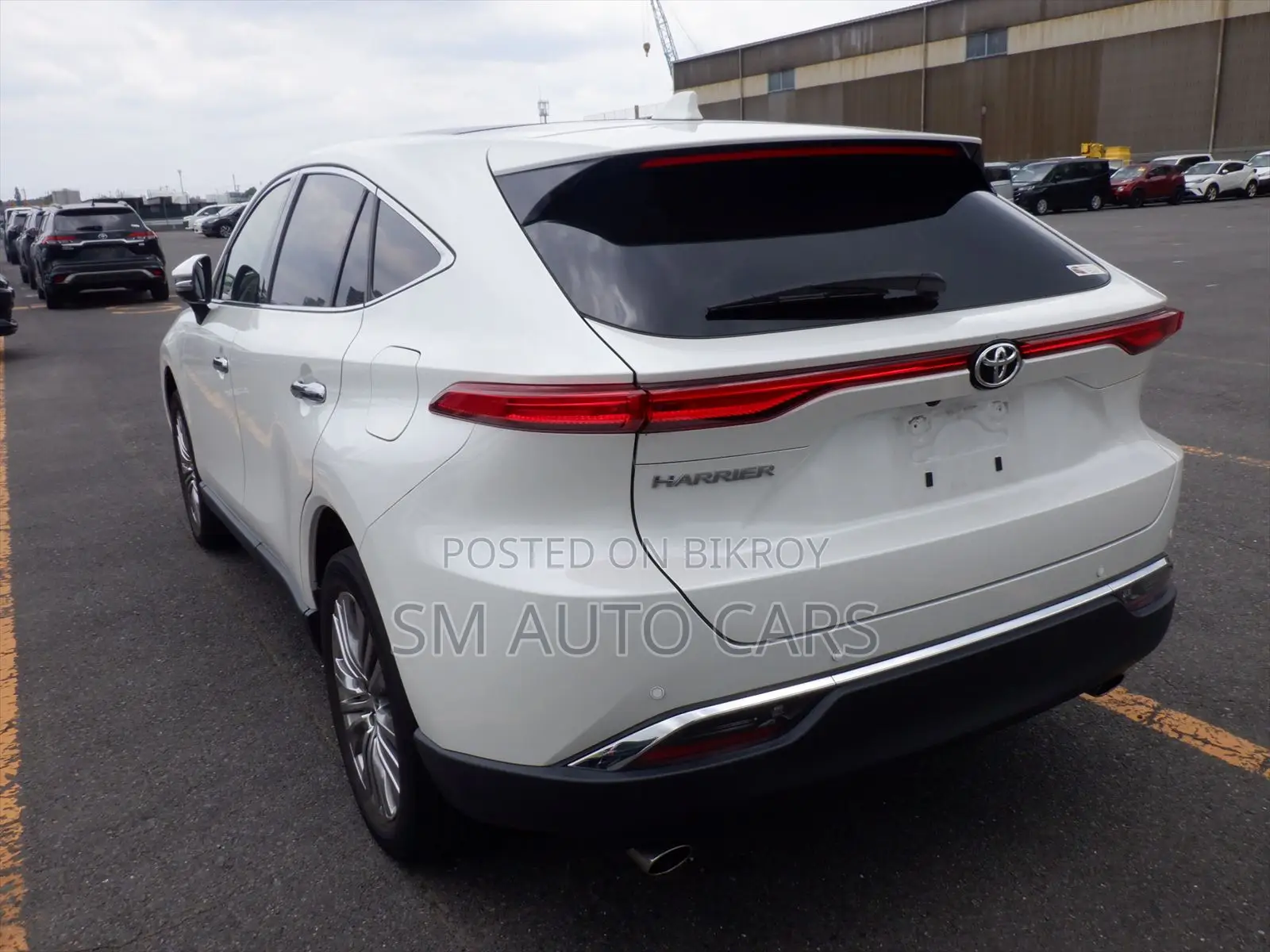 Toyota Harrier 2021 White