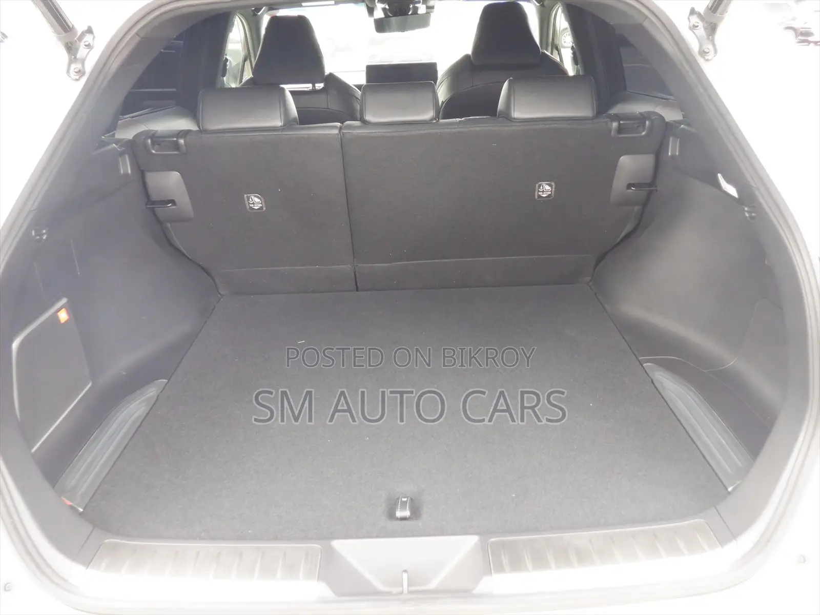 Toyota Harrier 2021 White