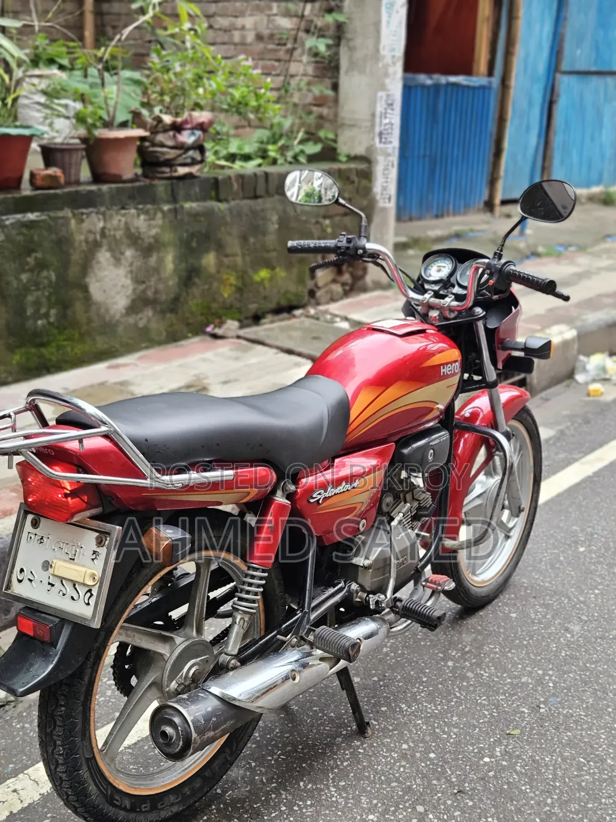 হিরো স্প্লেন্ডার প্লাস ২০১৮ রেড