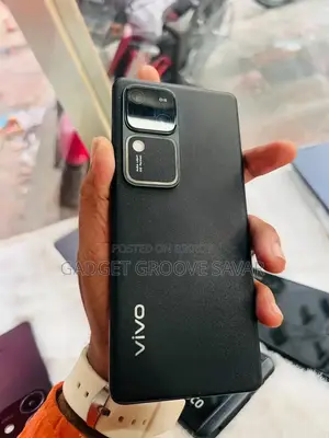 ভিভো ভি৩০ ফাইবজি ২৫৬ জিবি ব্ল্যাক