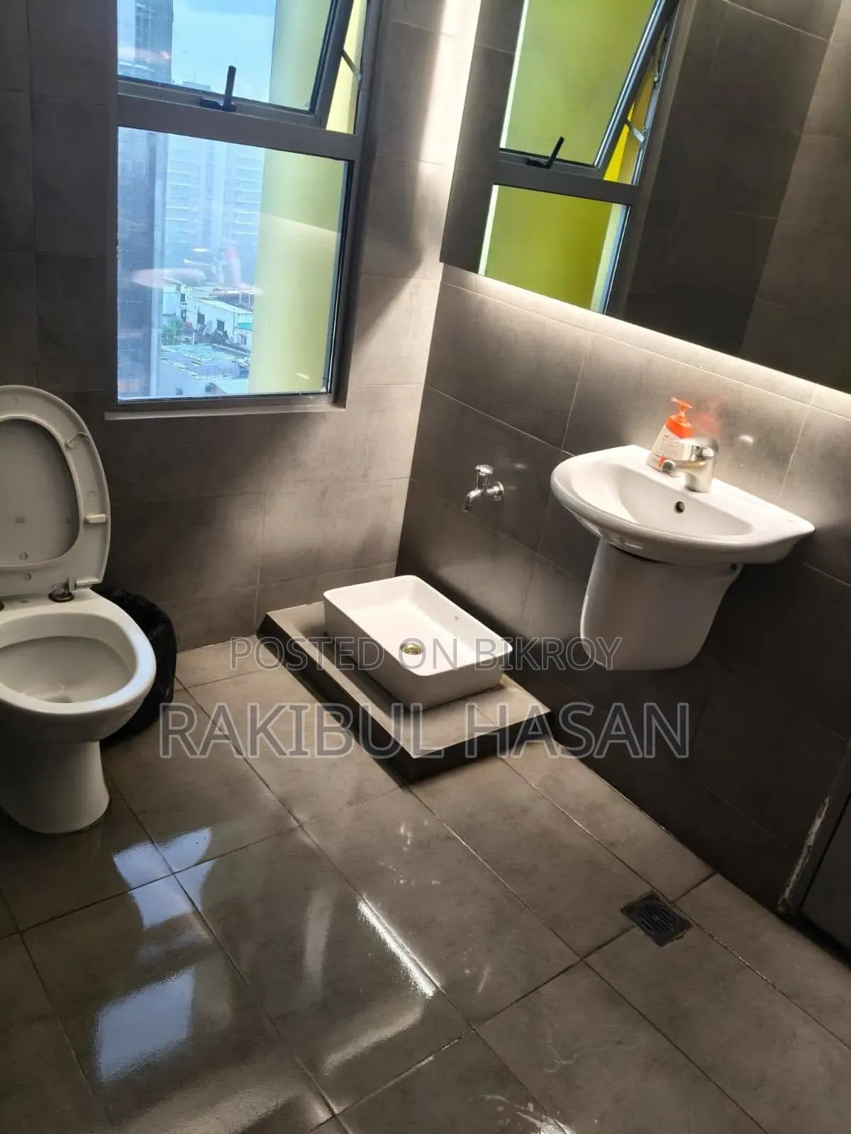 2800 SFT Fully Furnished Office Rent in Banani