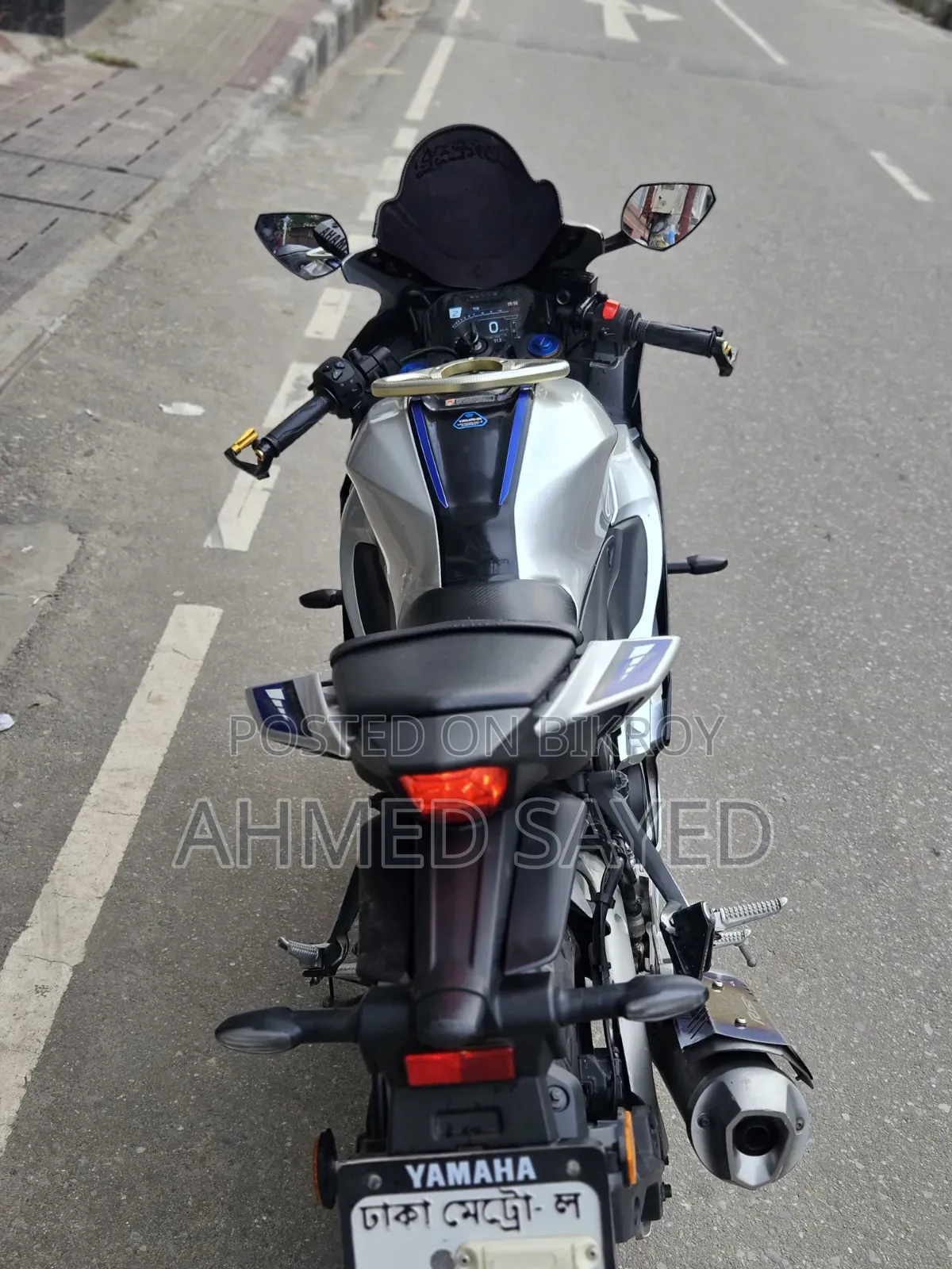 যামাহা আর১৫এম ২০২৩ সিলভার