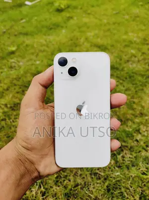 অ্যাপল আইফোন ১৩ ১২৮ জিবি হোয়াইট
