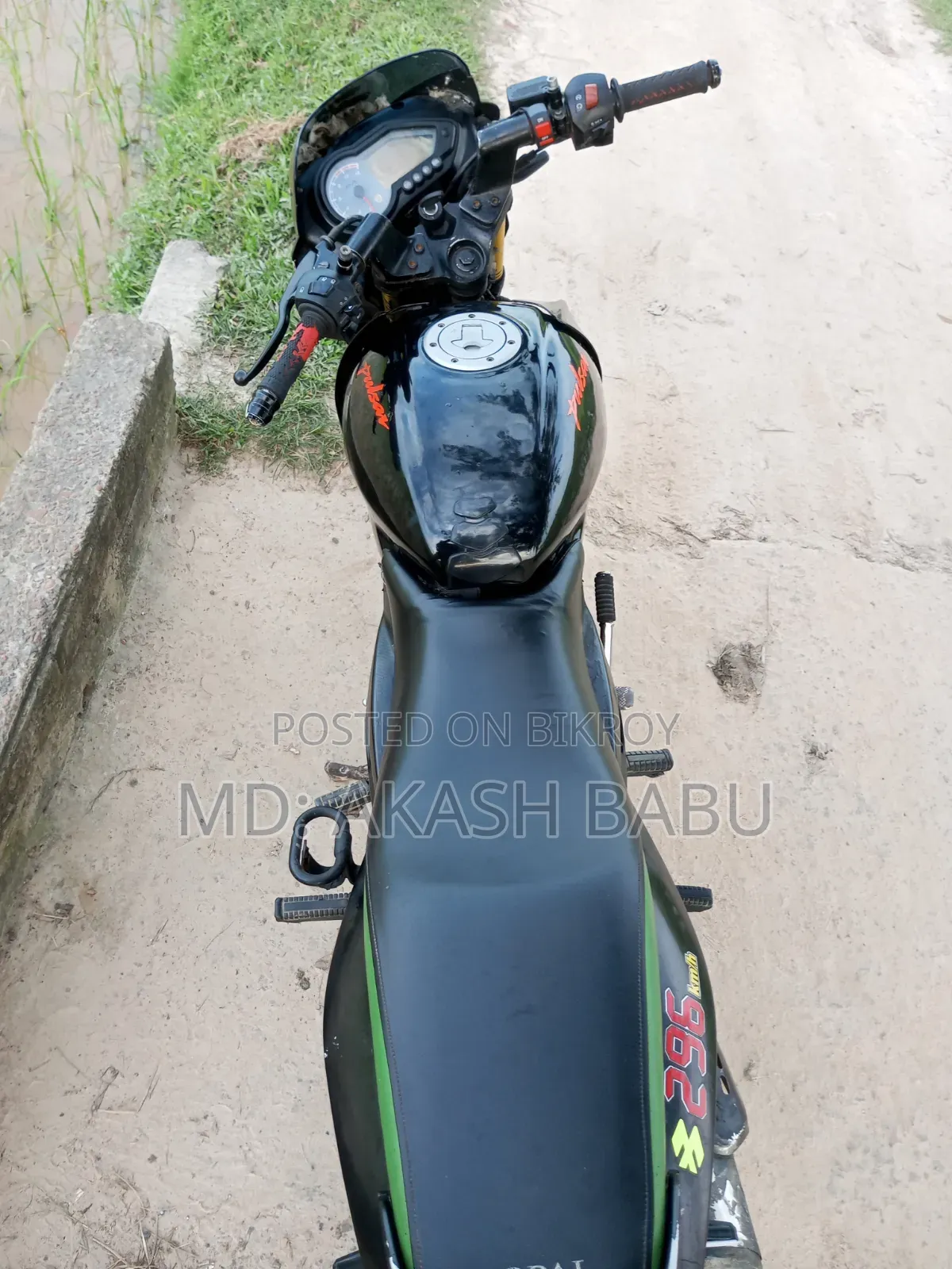 Pursang E-Tracker 2016 Black