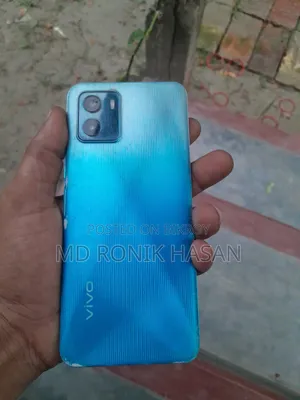 Vivo Y15s 32 GB