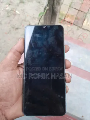 Vivo Y15s 32 GB