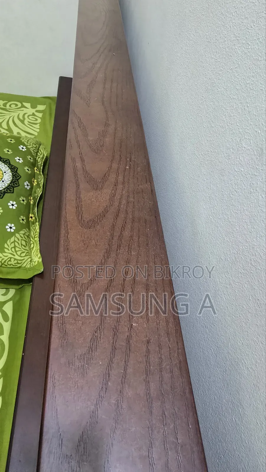 Canadian Oak Wood Bed