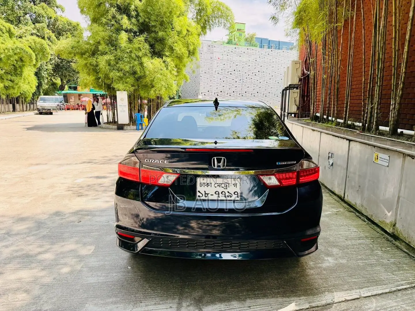 হোন্ডা গ্রেস ২০১৯ ব্লু