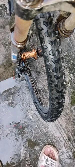 বাইসাইকেল সমস্যা বাইসাইকেল ফ্রেশ কন্ডিশন যার লাগবে সে কমেন্টে নক দিব