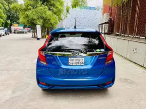 হন্ডা ফিট ২০১৮ নীল