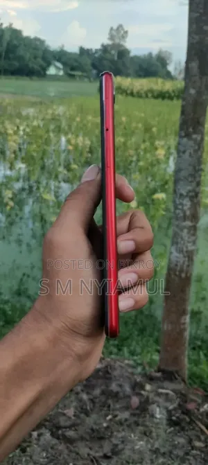 Oppo F7 64 GB Red
