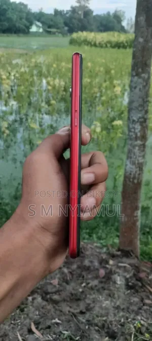 Oppo F7 64 GB Red