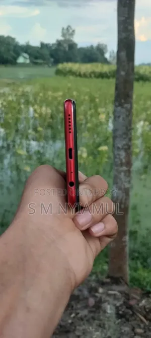 Oppo F7 64 GB Red