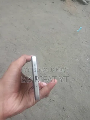 Xiaomi Redmi 15 128 GB Gold