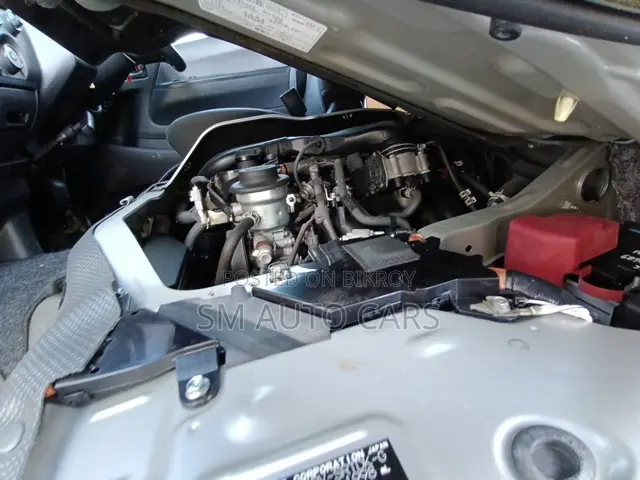 Toyota HiAce 2022 Silver