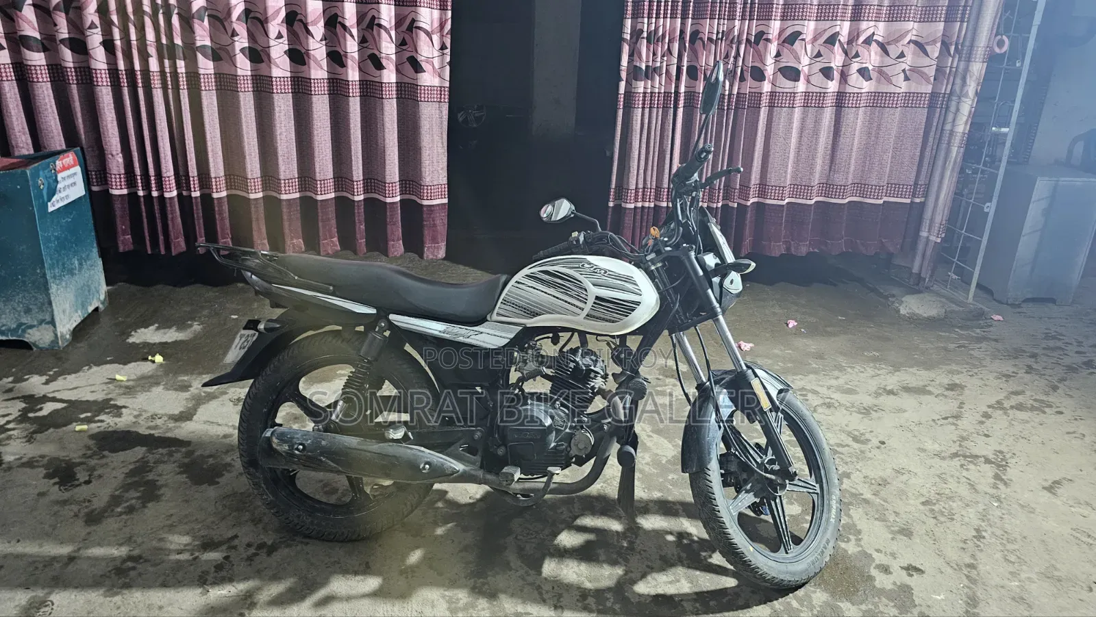 UM Carmel 125 2015 White
