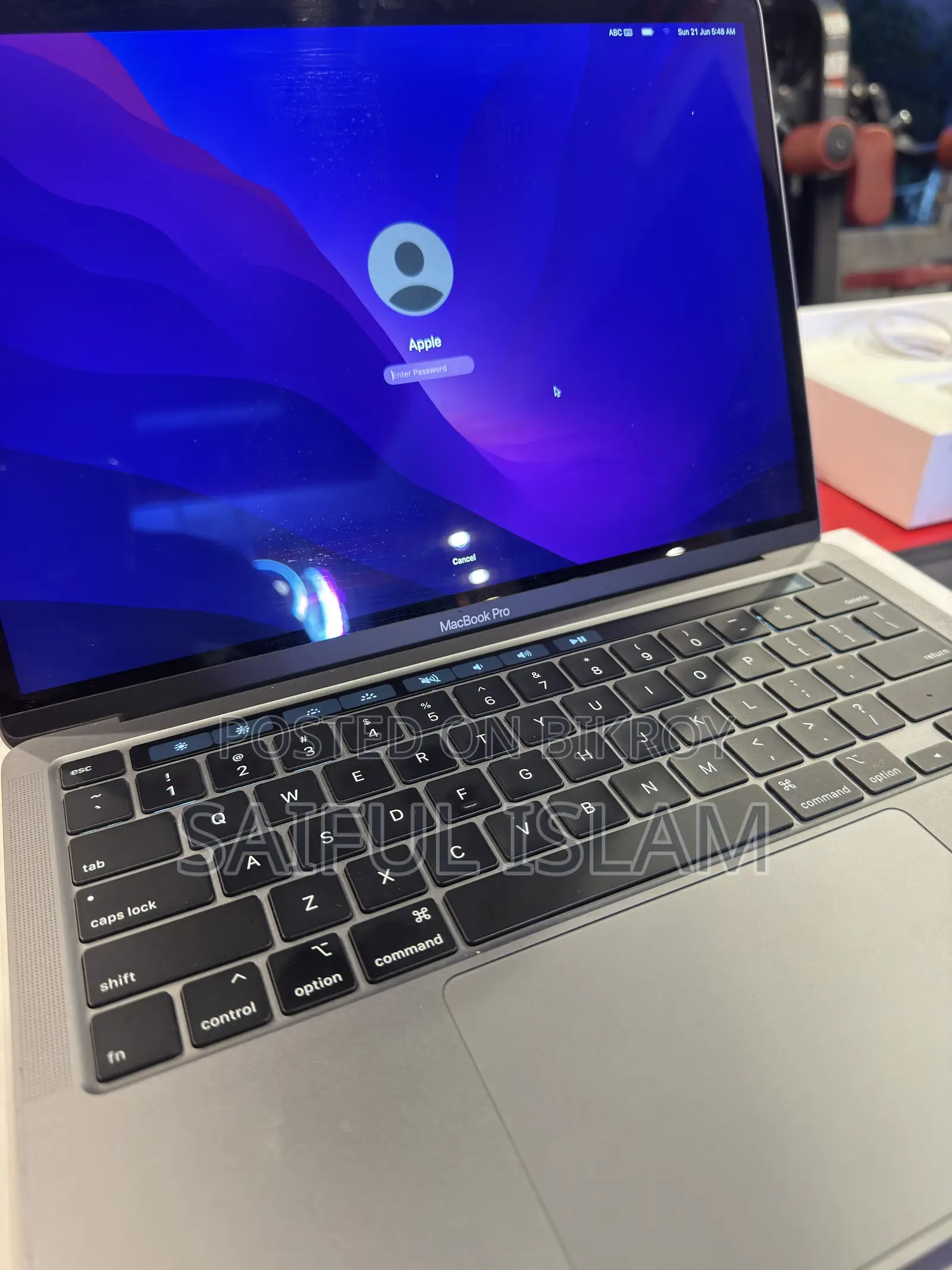 Laptop Apple MacBook Pro 2020 16GB Intel Core I7 SSD 512GB