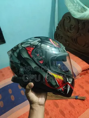 Axor Apex Venomous Helmet