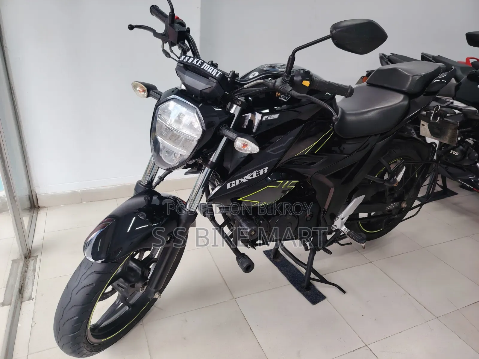 Suzuki Gixxer 2024 Black