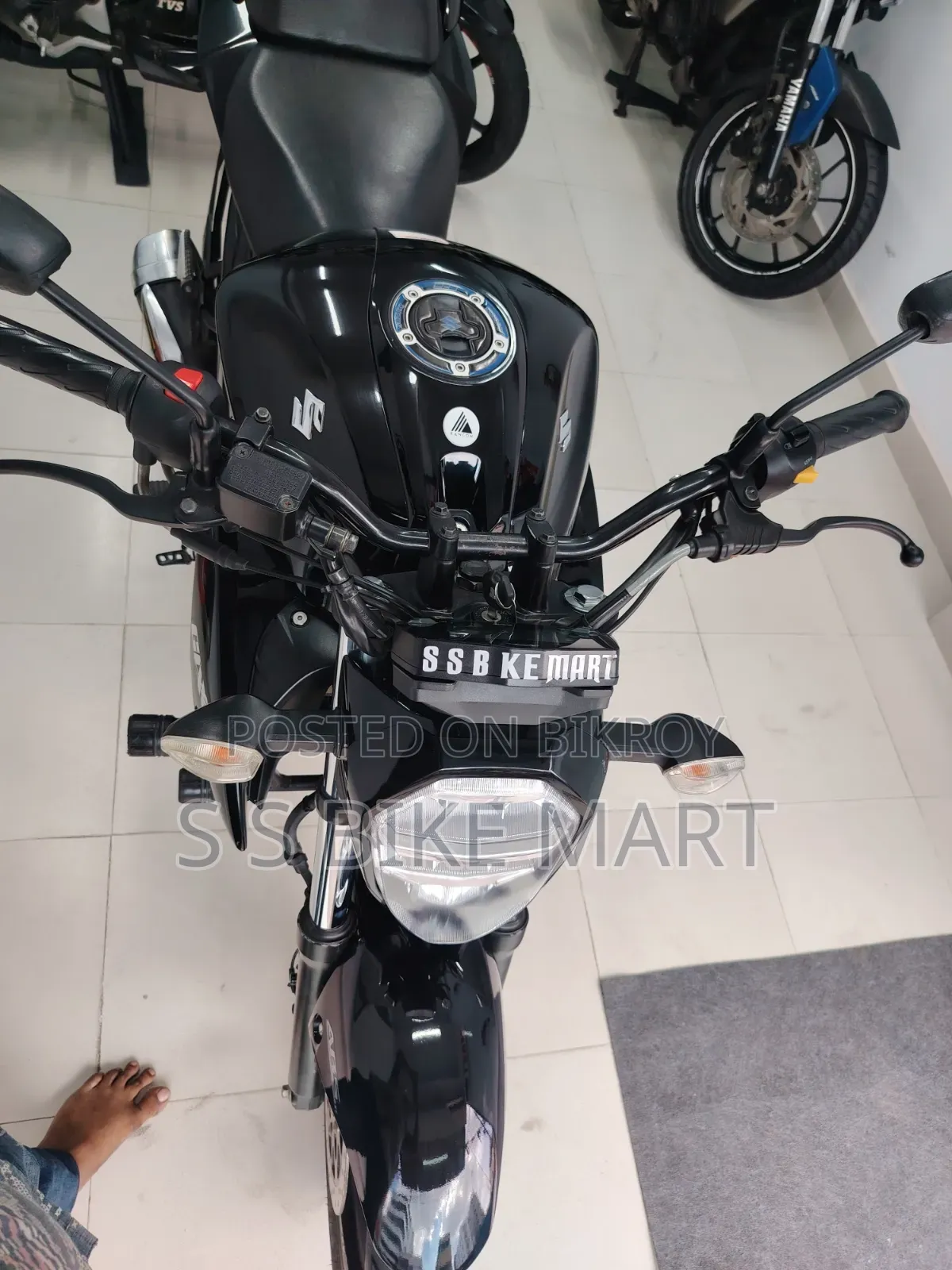 Suzuki Gixxer 2024 Black