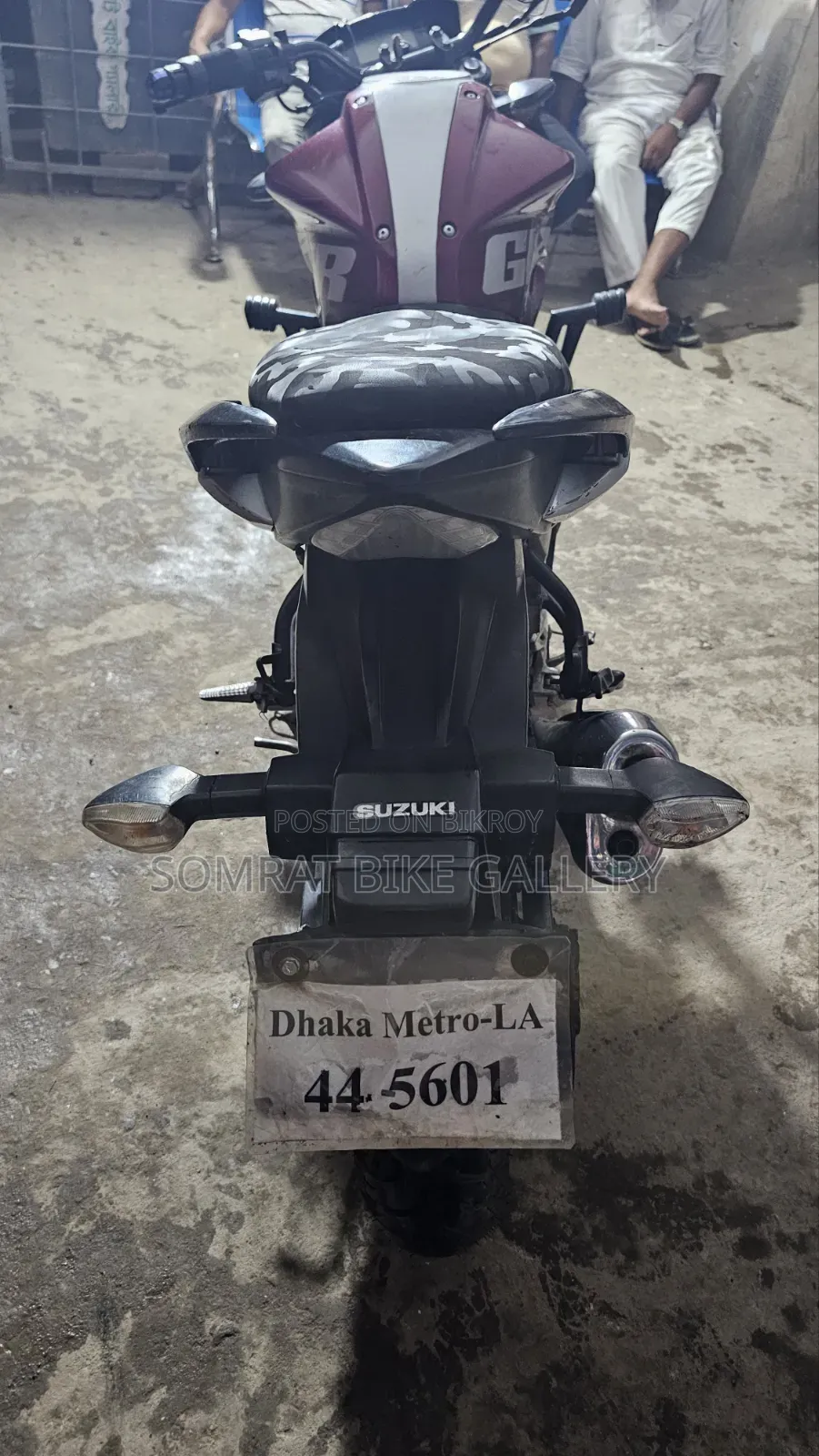 সুজুকি জিক্সার ২০২০ গোলাপি
