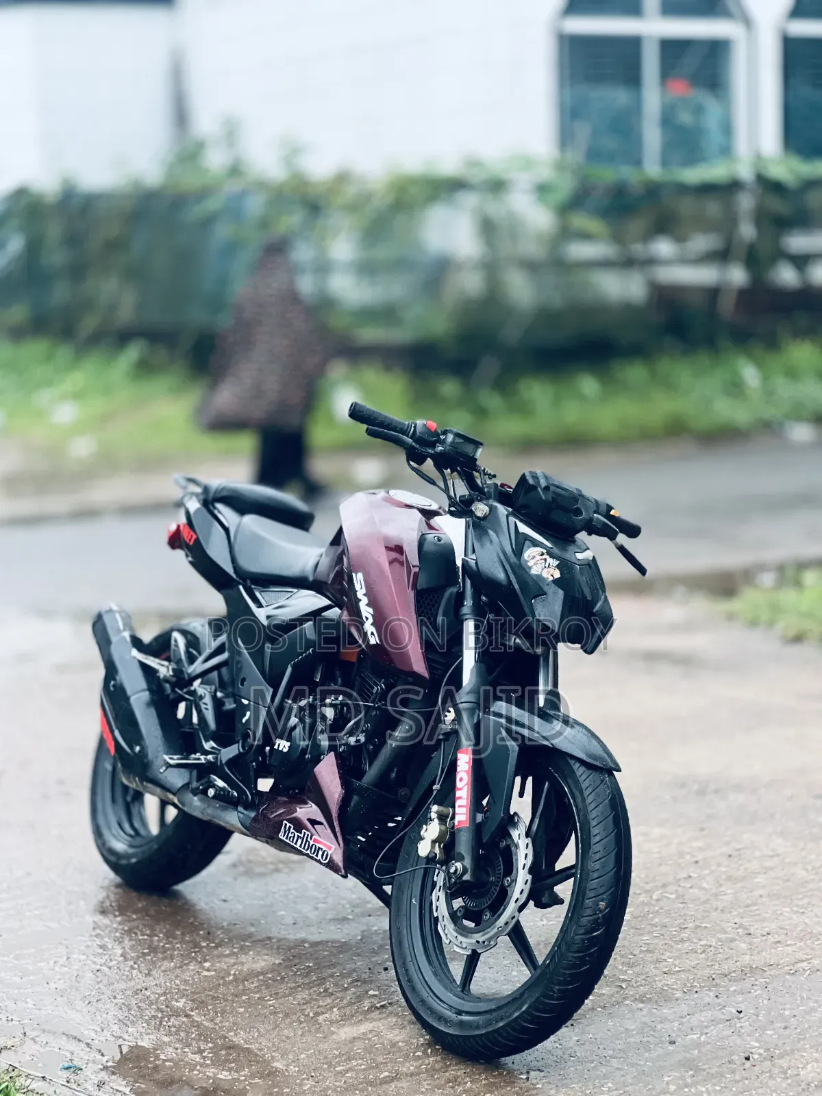 TVS Apache RTR 160 4V 2023 Red