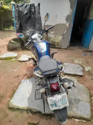 ইয়ামাহা এফজেডএস ভি২ ২০২৫ নীল
