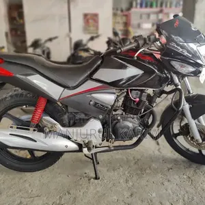 হিরো এক্সট্রিম স্পোর্টস ২০০৯ কালো