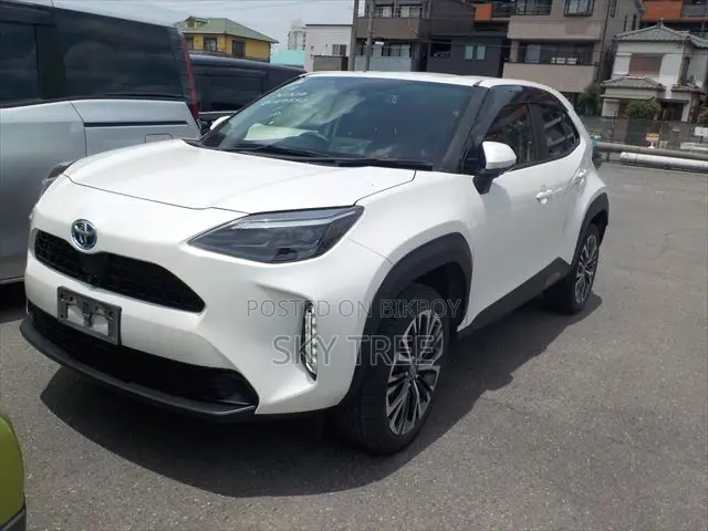 Toyota Yaris Cross 2021 Pearl